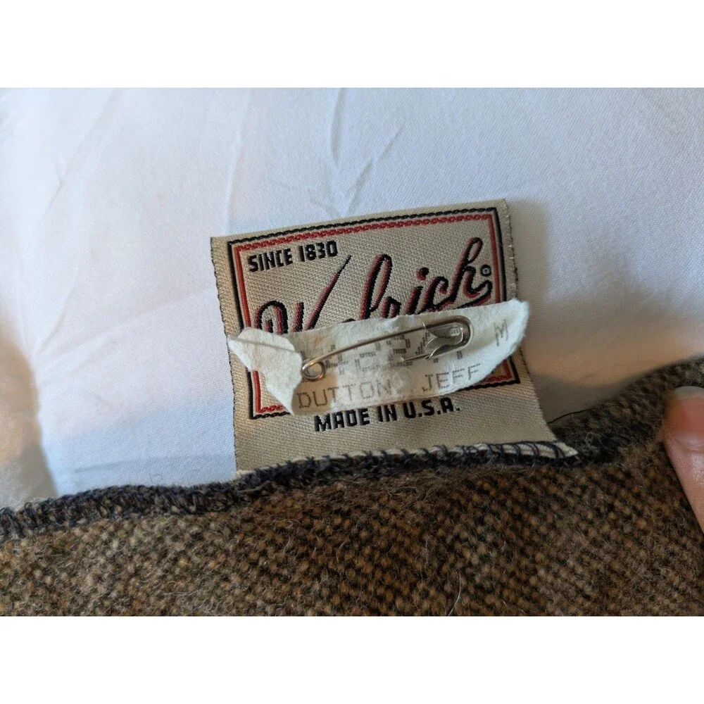 Vintage Made in USA Woolrich Rugged Outdoorwear Camp Tweed Throw Blanket 53x53